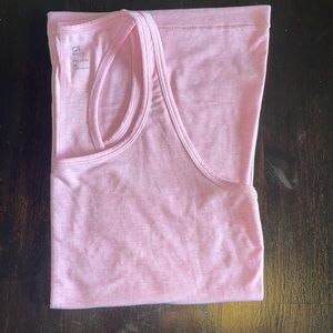 Gapfit BREATHE workout tank Size Medium